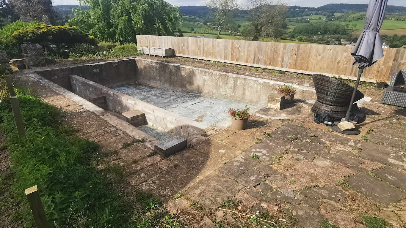 Before Conversion – Empty 1970’s Swimming Pool in Newport, Wales